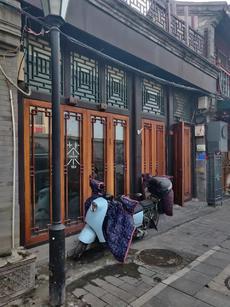 前门大栅栏附近临街商铺招租，餐饮业态除外