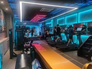 丰台区306平健身工作室转让