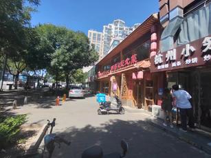 大兴枣园50平临街一层餐馆转让